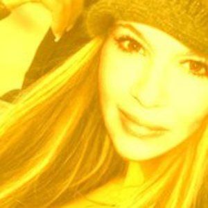 Meet your Posher, Shelly